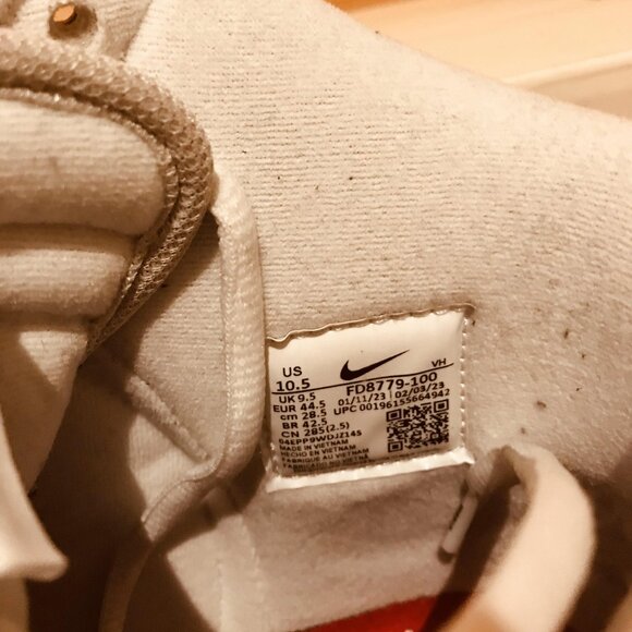 Nike Dunk High SB x Supreme "Rammellzee" - Size US 10.5 - Picture 8 of 8